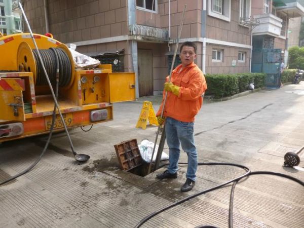 古交市马桶疏通联系电话（维修马桶电话）